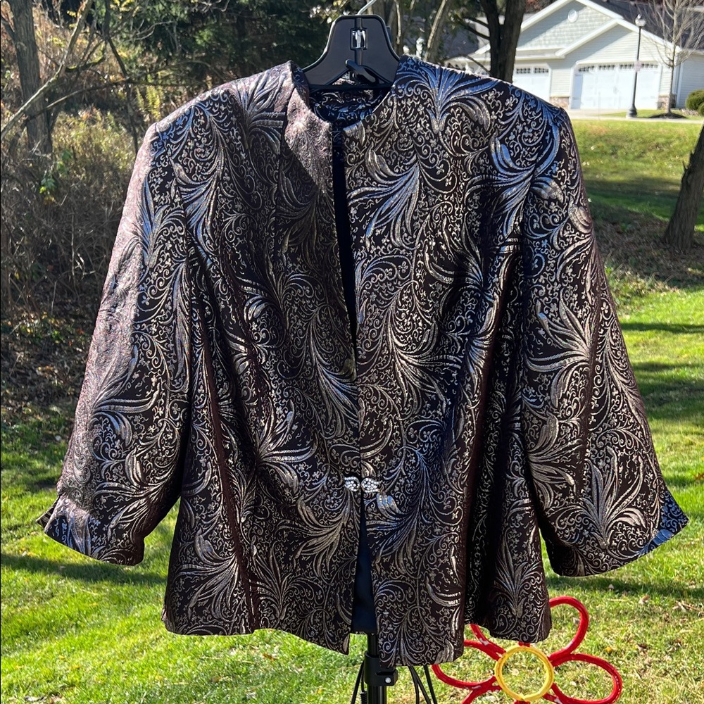 Dressbarn Women’s Black Metallic Silver Floral Evening Jacket Blazer
